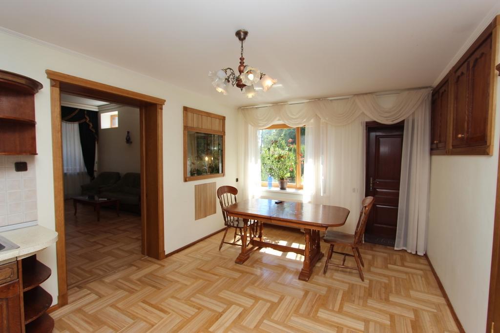 Riviera Apartamento Jūrkalne Exterior foto
